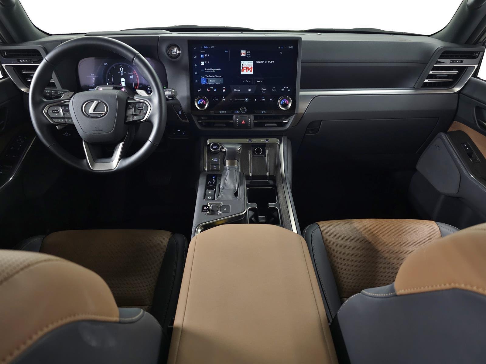Certified Used 2025 Nebula Lexus LUXURY+ image 16