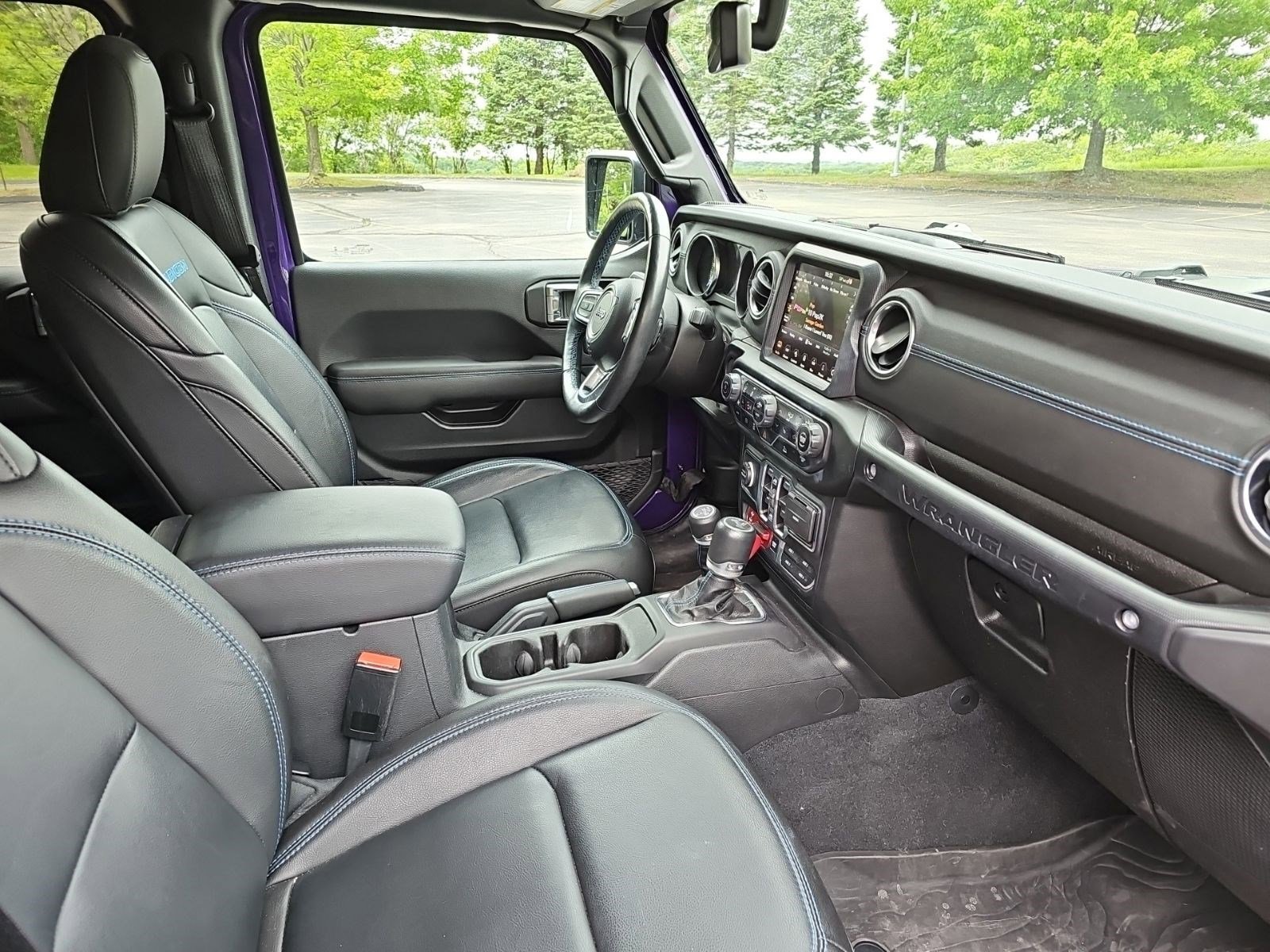Certified Used 2023 Limited Edition Reign Jeep Rubicon image 10