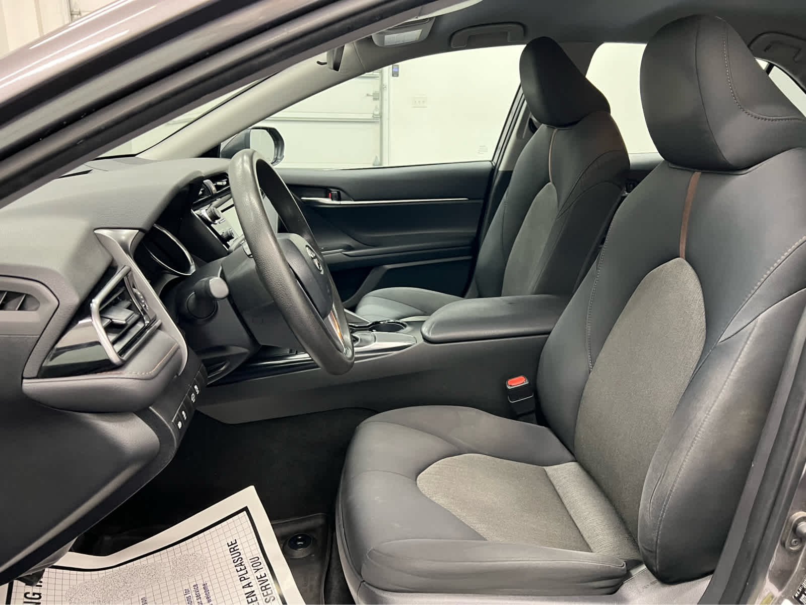 Used 2020 Predawn Gray Mica Toyota LE image 9