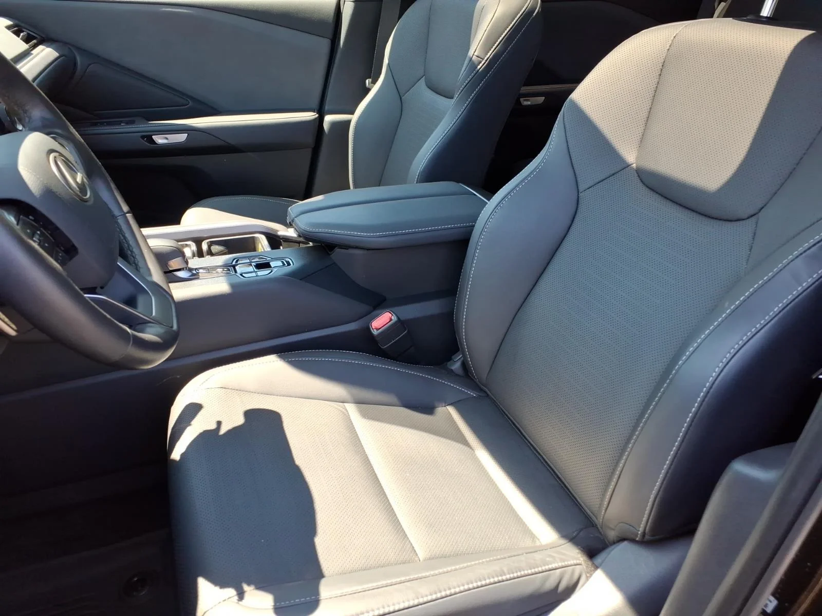 Used 2025 Black Lexus 350 Premium image 19