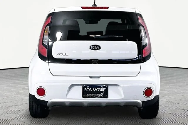 Used 2018 White Kia Plus image 5