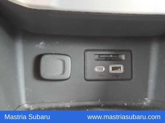 Used 2023 Blue GMC SLT image 15