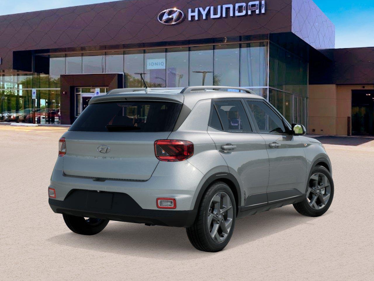 New 2026 Shimmering Silver Hyundai SEL image 4
