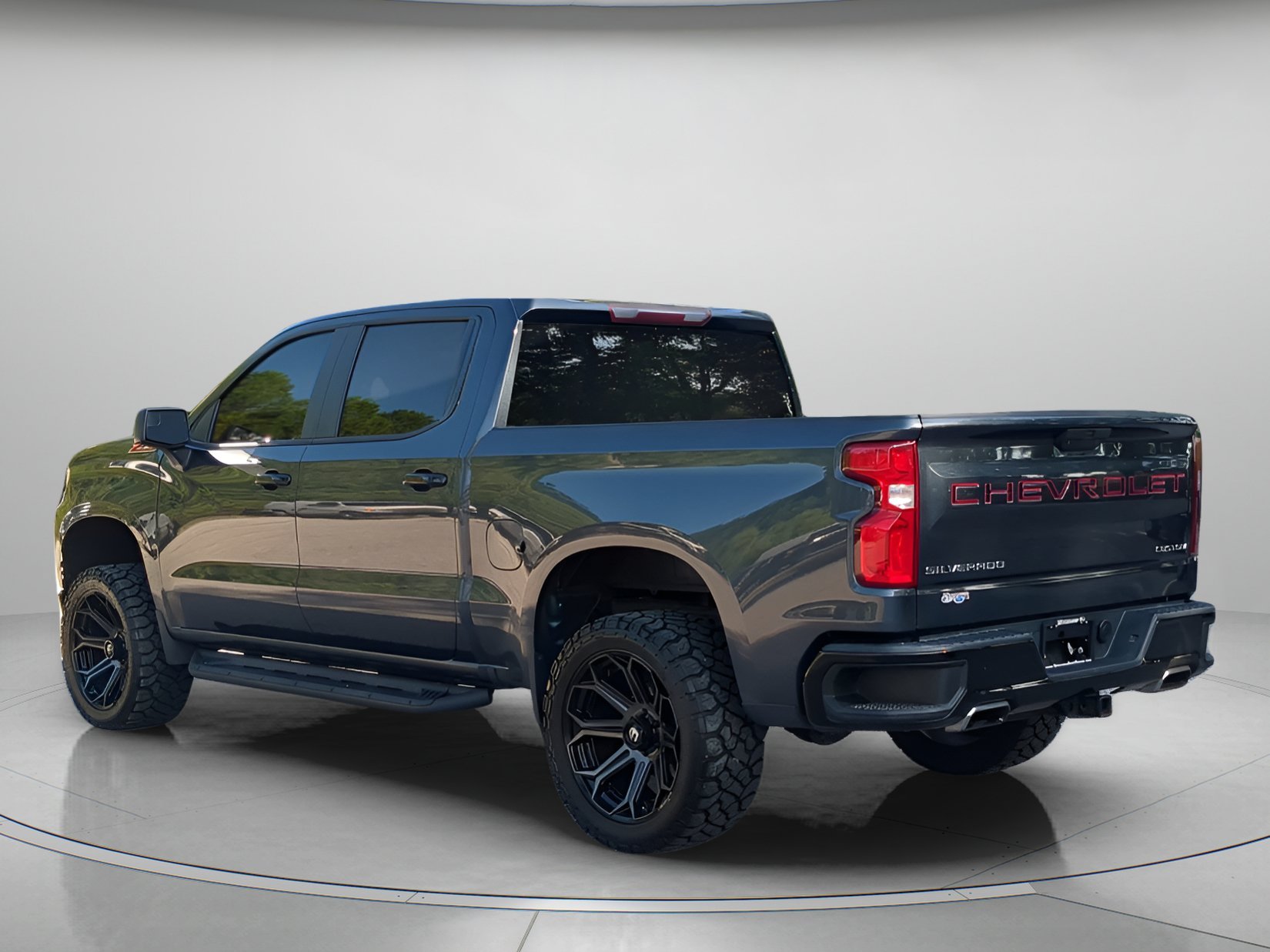 Certified Used 2019 Shadow Gray Metallic Chevrolet Custom Trail Boss Crew Cab Pickup image 41