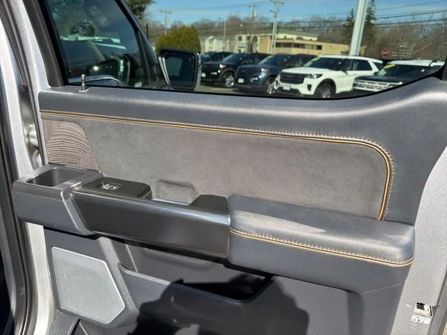 Used 2022 Silver Metallic Ford Platinum image 12