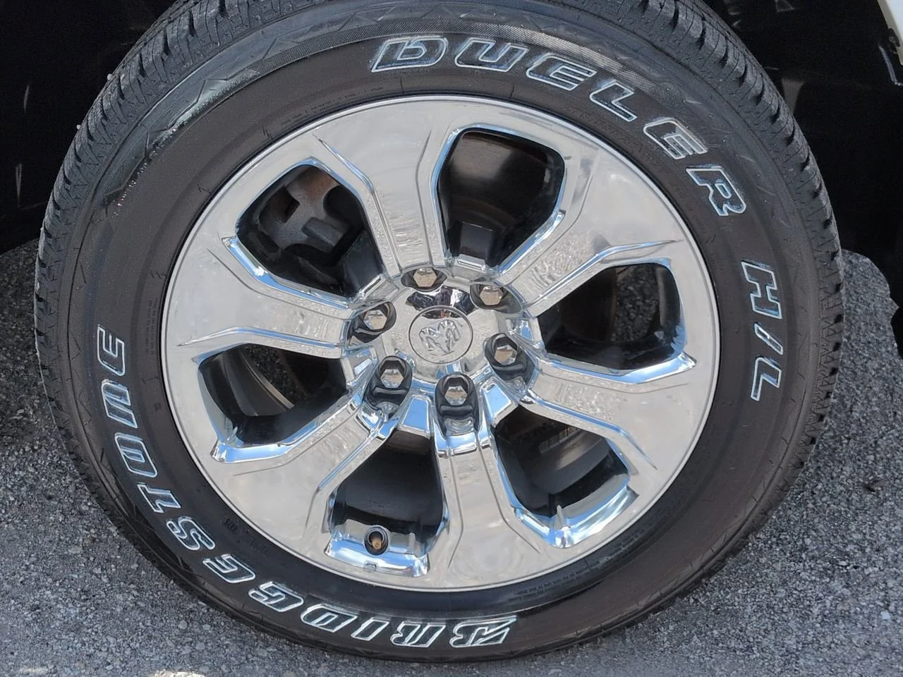 Used 2022 Bright White Clearcoat Ram Big Horn image 11