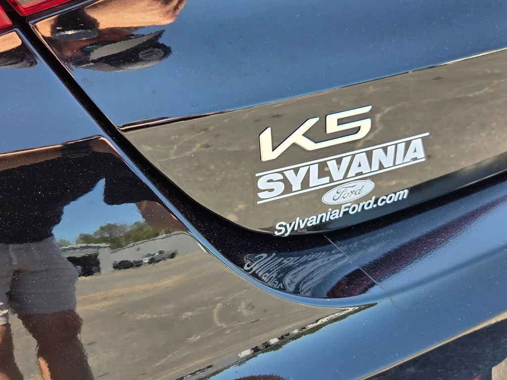 Used 2023 Black Kia GT image 11