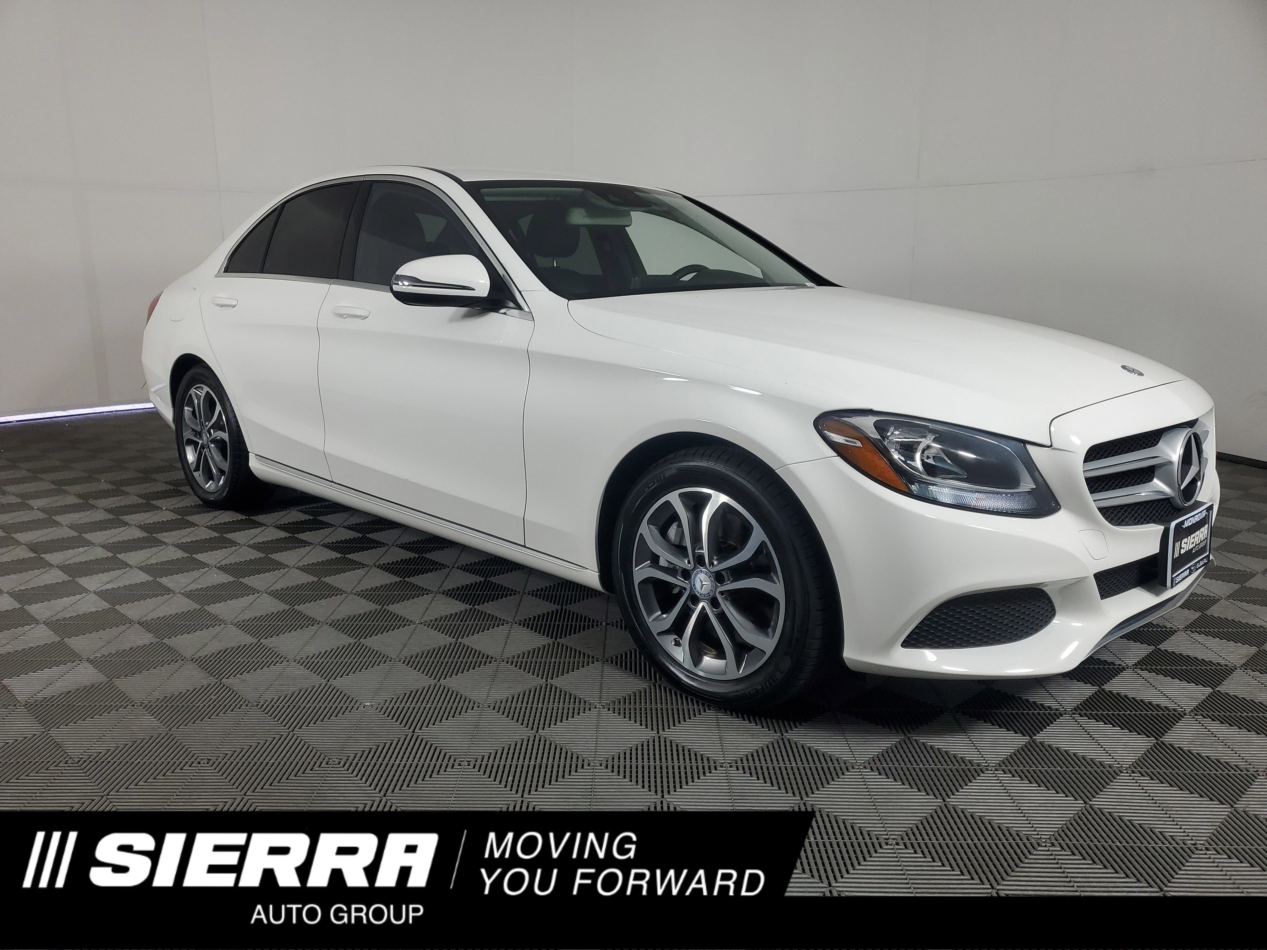2016 Mercedes-Benz C-Class C300's photo