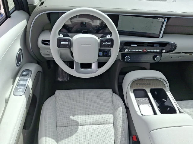 New 2027 Gray Hyundai SEL image 7