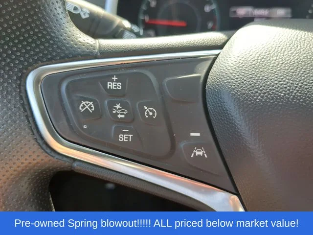 Used 2025 White Chevrolet LT image 26