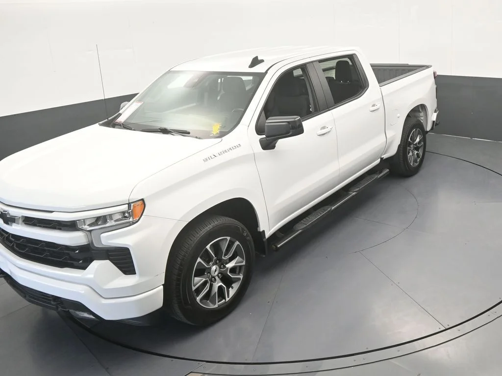 Used 2023 Summit White Chevrolet RST image 46
