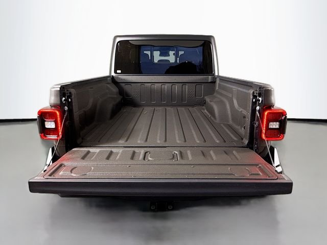 Used 2024 Gray Jeep Willys image 23