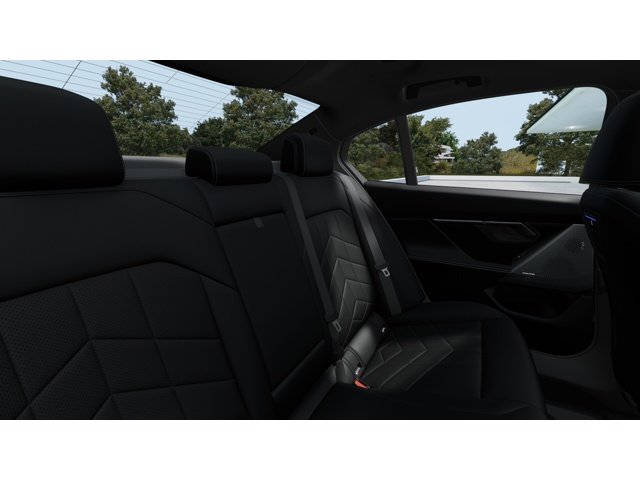 New 2027 Mineral White Metallic BMW 530i xDrive image 12