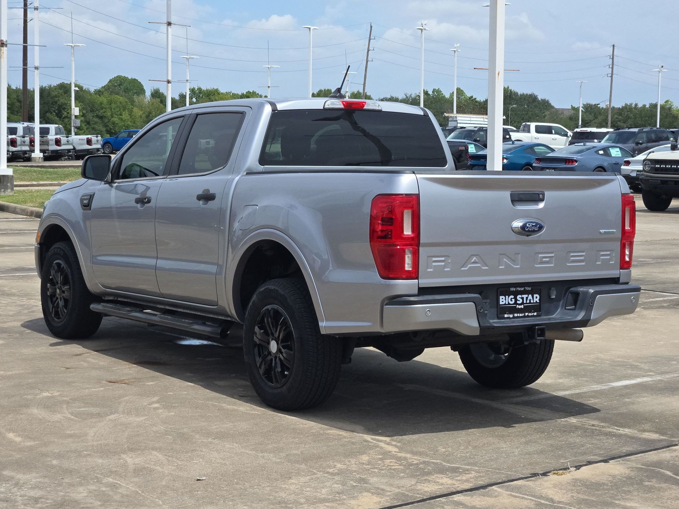 Used 2020 Blue Ford XLT image 5