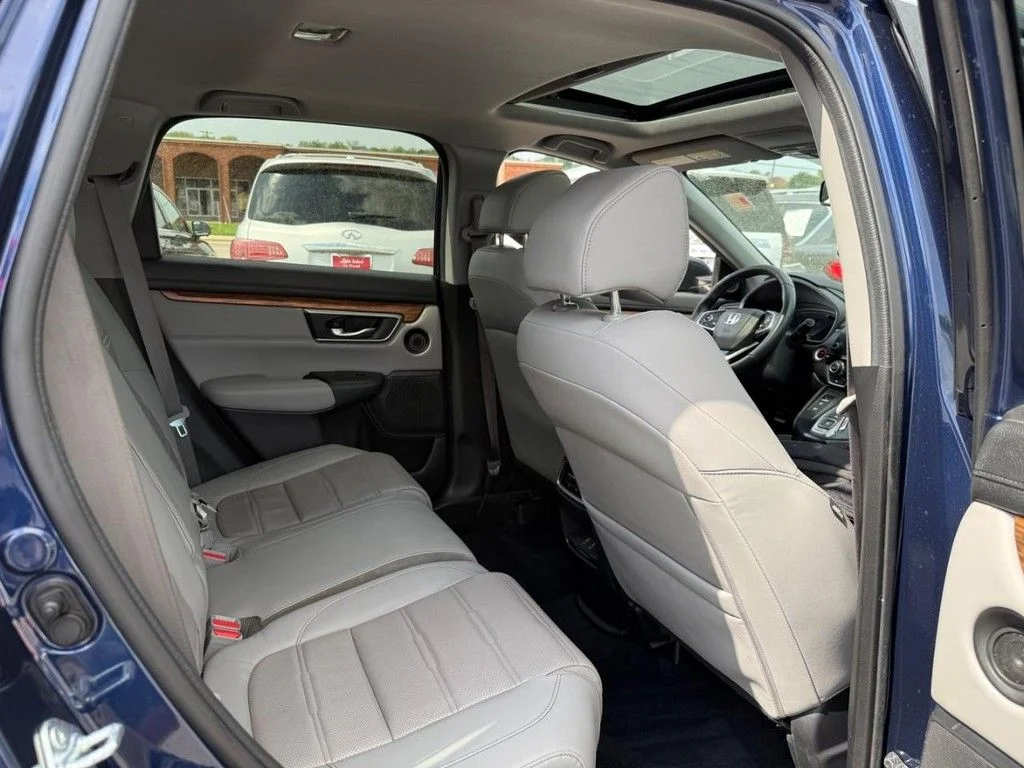 Used 2022 Blue Honda Touring image 11
