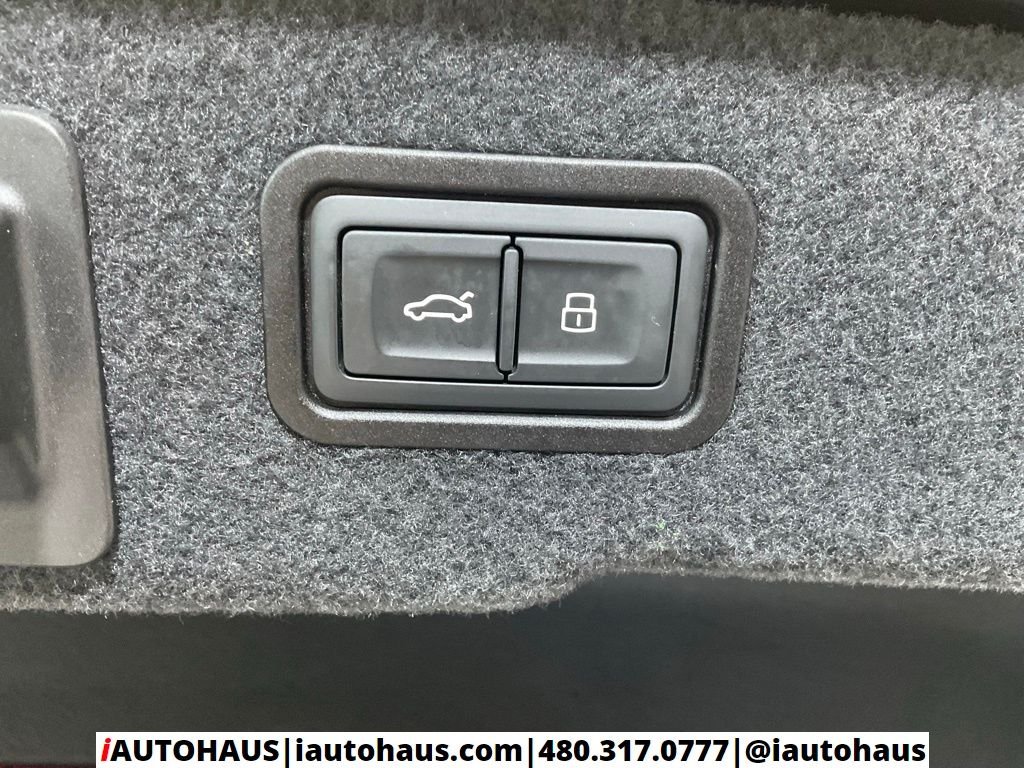 2019 Audi A8 Base - Photo 37