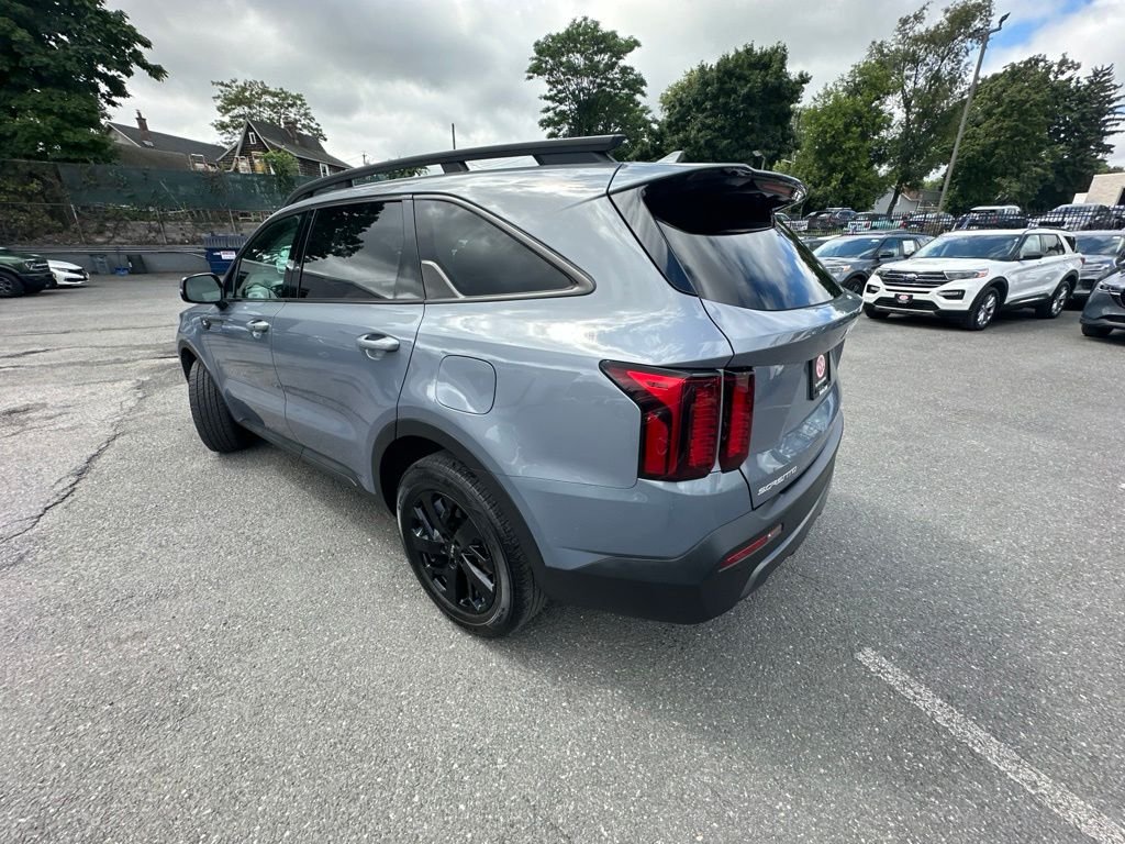 Certified Used 2023 Silver Kia X-Line S image 4