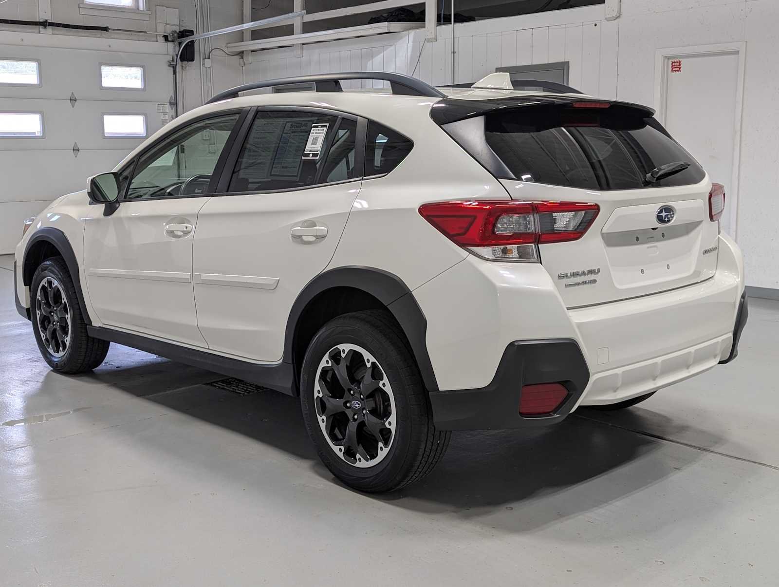 Used 2021 Crystal White Pearl Subaru Premium image 10