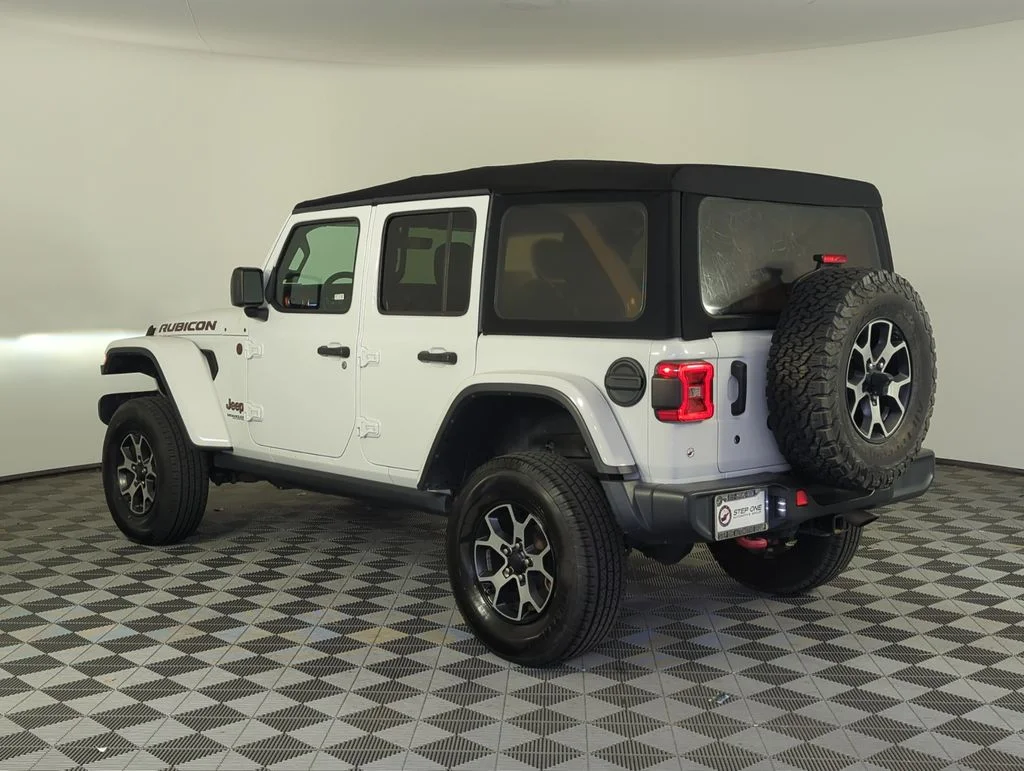Used 2019 White Jeep Unlimited Rubicon image 6