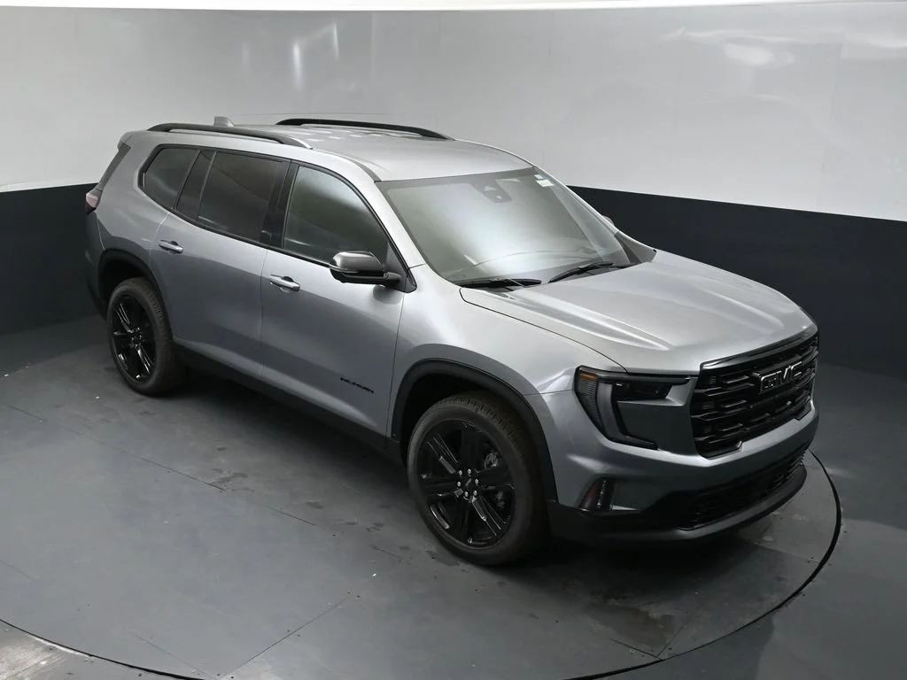 New 2026 Sterling Metallic GMC Elevation image 51