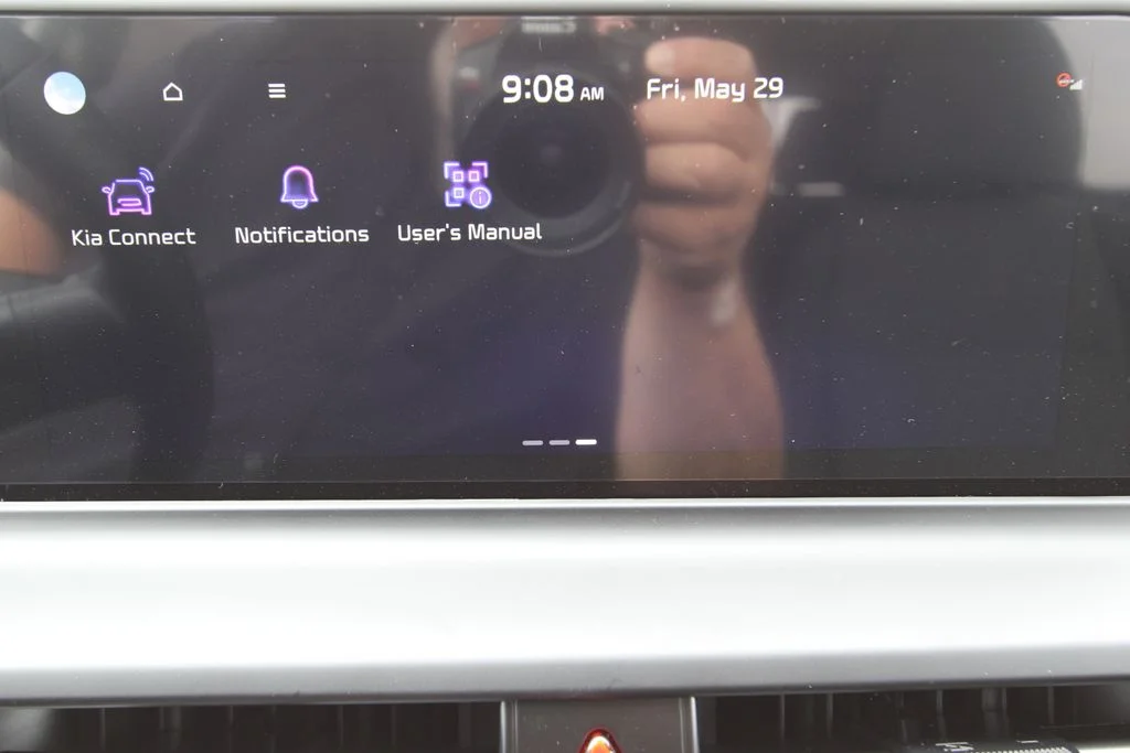New 2026 Pluton Blue / Black Roof Kia S image 32