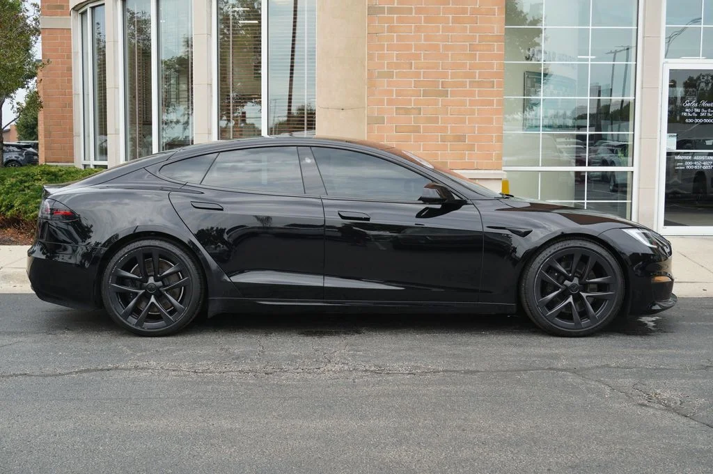 Used 2022 Black Tesla Base image 6