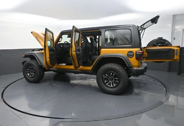 New 2026 Goldilocks Exterior Paint Jeep Moab 392 image 34