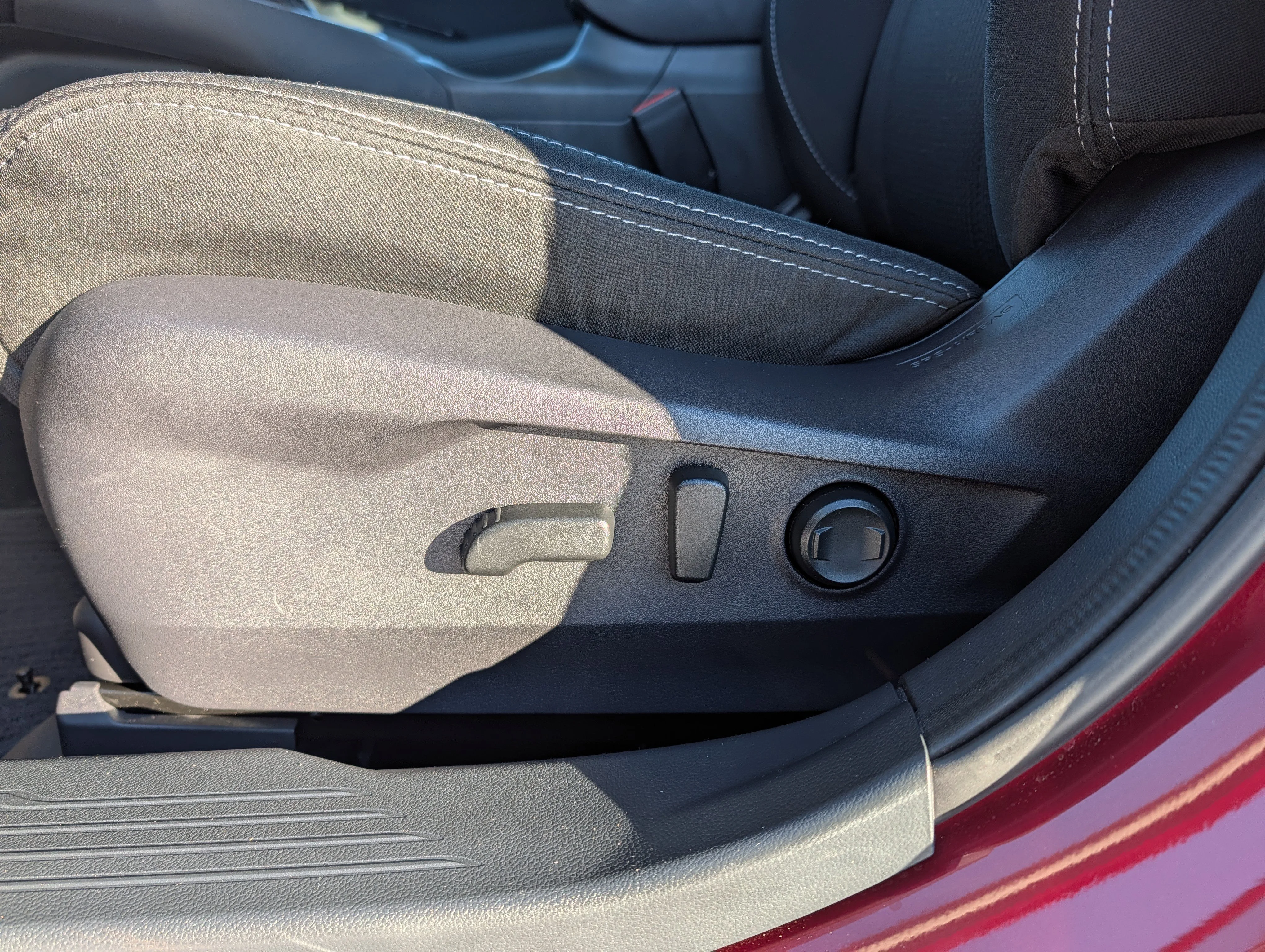 Used 2025 Crimson Red Pearl Subaru Premium image 19