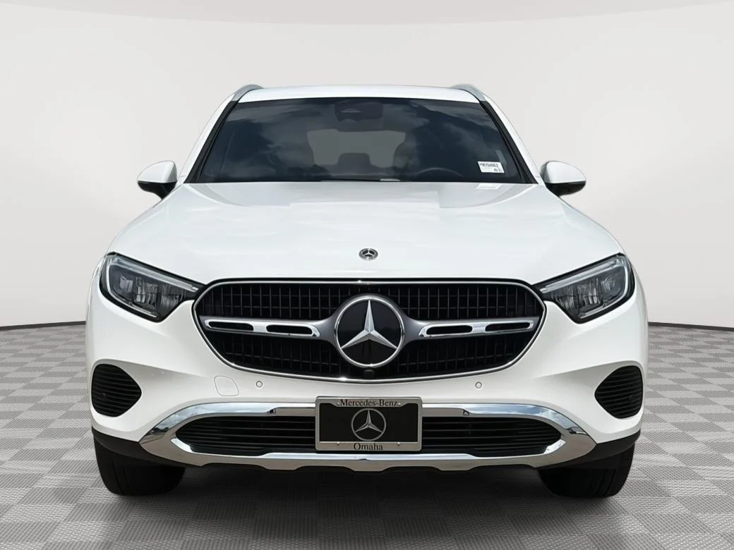 Certified Used 2024 Polar White Mercedes-Benz GLC 300 image 8