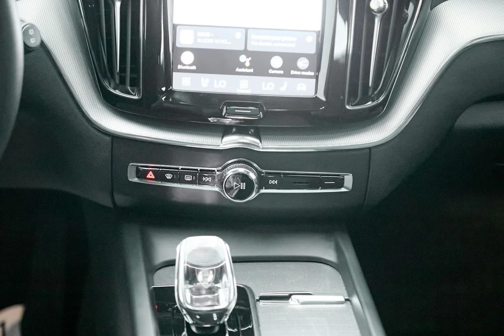 Used 2024 Gray Volvo Ultimate image 30