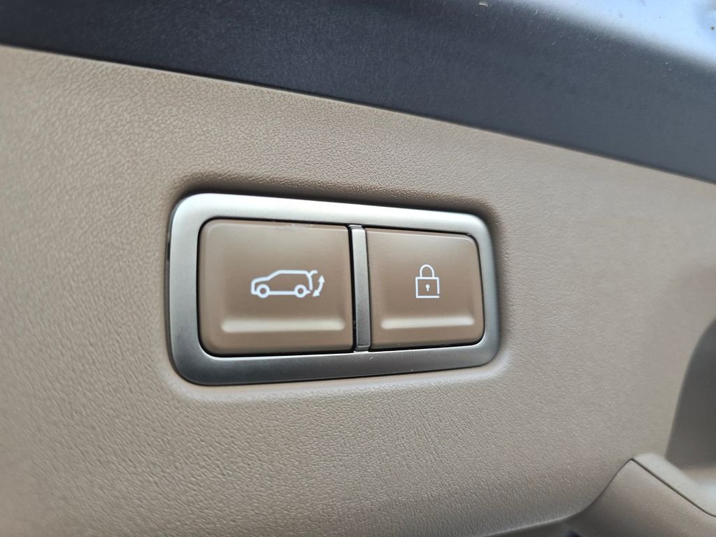 2026 Kia EV9 GT-Line - Photo 22