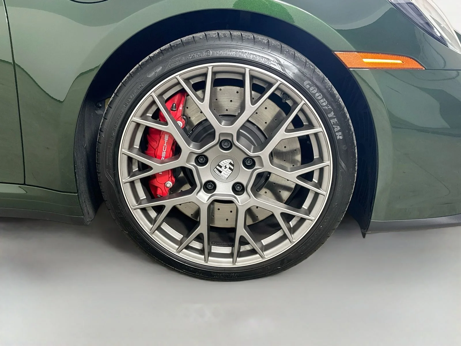 Used 2026  Porsche  image 10