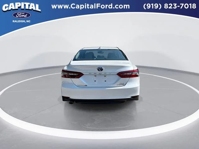Used 2023 Beige Toyota XLE image 7