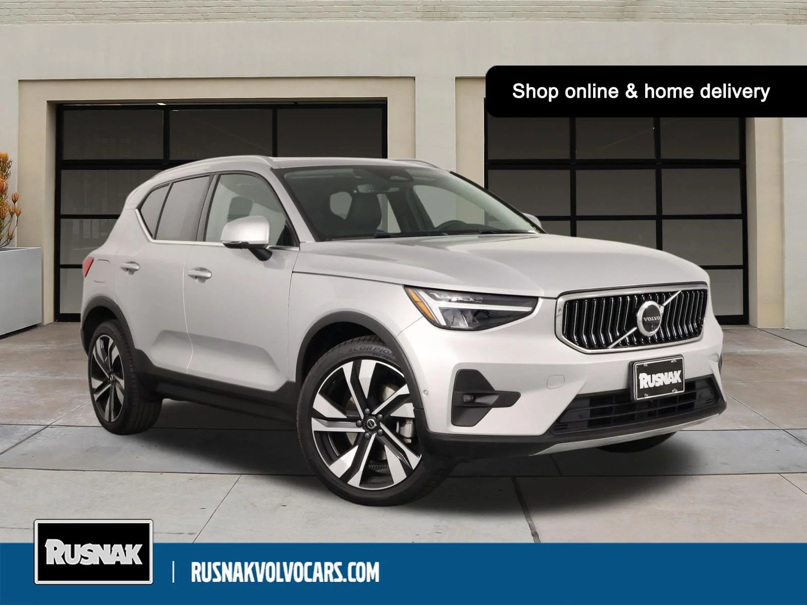 2023 Volvo XC40 Ultimate