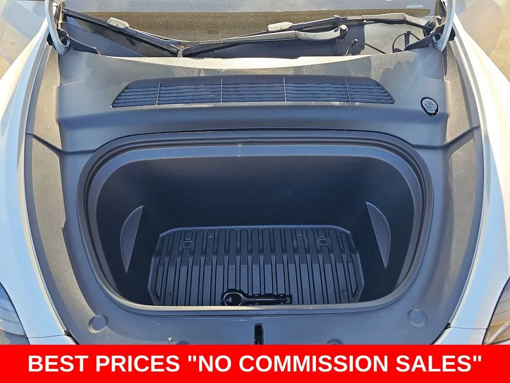 Used 2022 White Tesla Performance image 33