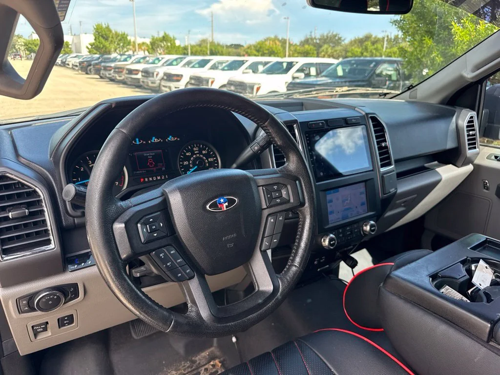Used 2015 Tuxedo Black Metallic Ford XLT image 9