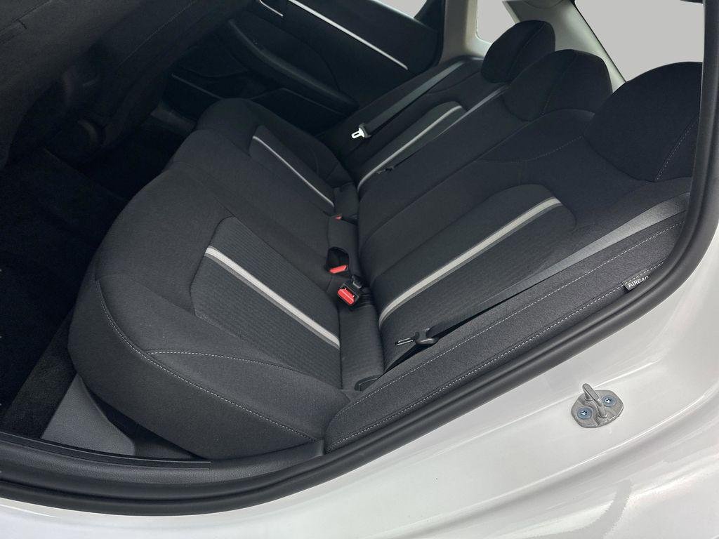 New 2026 Serenity White Hyundai SE image 21