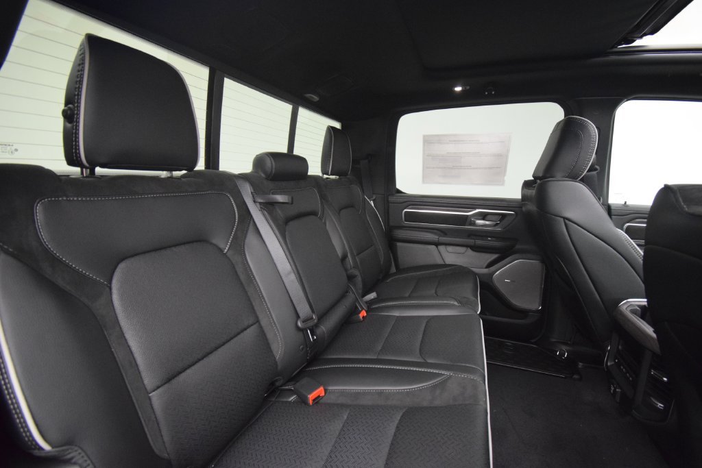 New 2026 Serrano-Green Metallic Exterior Paint RAM Laramie image 22