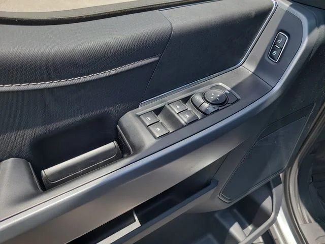 New 2026 Silver Metallic Ford XLT image 17