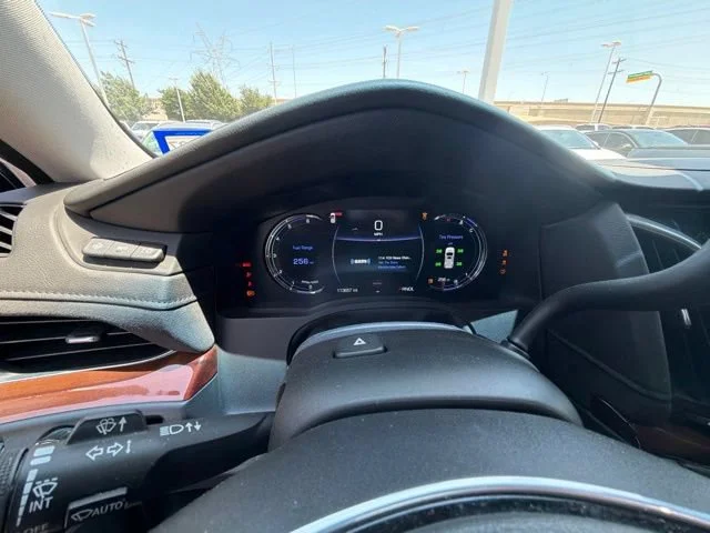 Used 2020 SHADOW METALLIC Cadillac Premium Luxury image 7