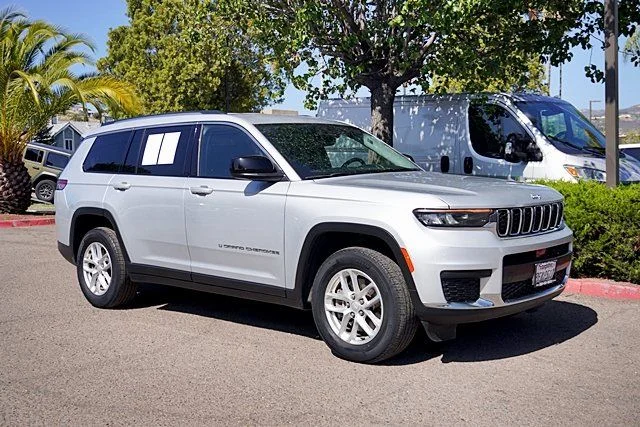 Certified Used 2023 Silver Jeep Laredo image 5