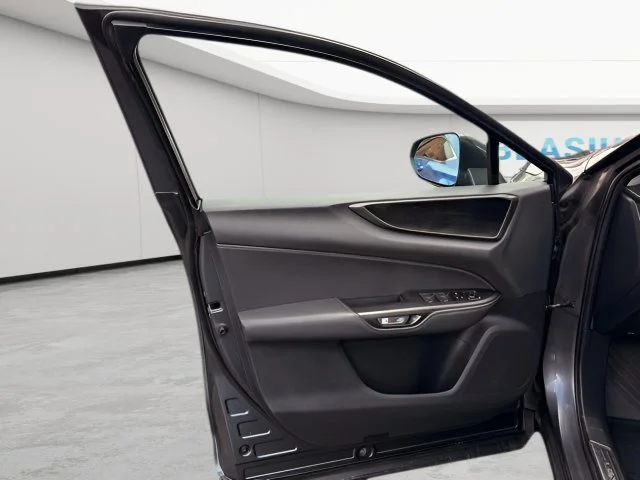 Used 2022 Gray Lexus 350h Base image 10