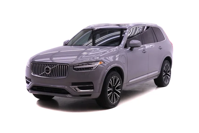 2025 Volvo XC90 Plug-In Hybrid T8 Plus
