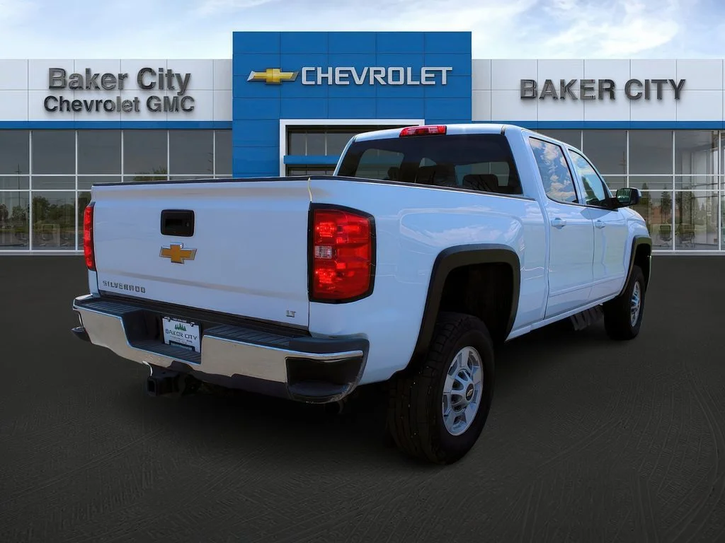 2017 Chevrolet Silverado 2500HD LT - Photo 7