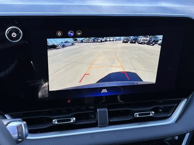 2025 Chevrolet Equinox LT - Photo 24