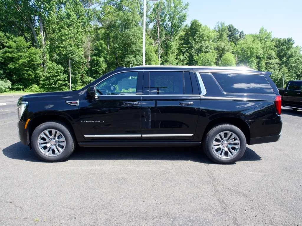 New 2026 Onyx Black GMC Denali image 5