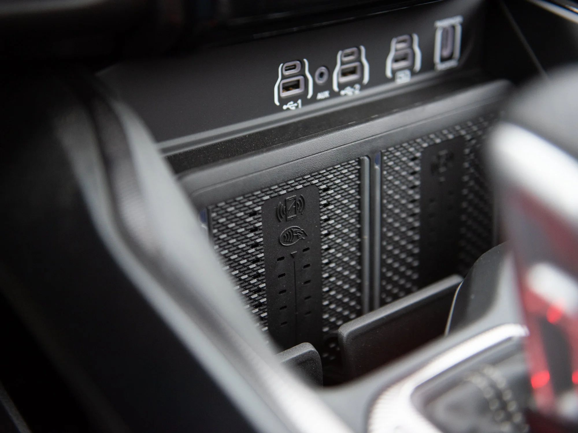 New 2026 Black RAM Sport* image 19
