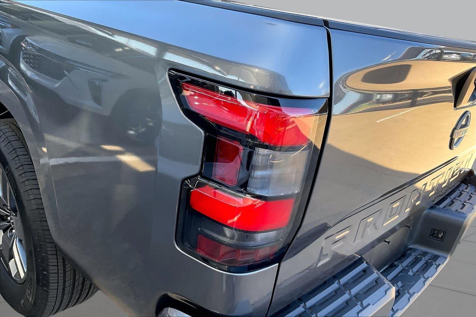 Used 2025 Gun Metallic Nissan SV image 26