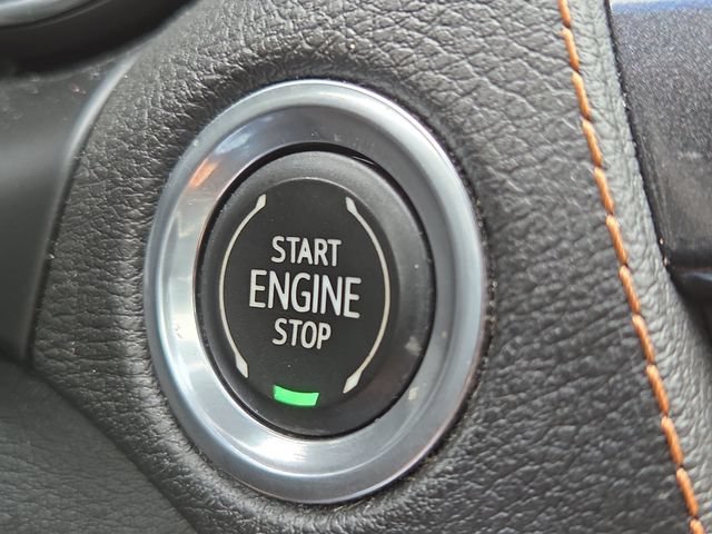 Used 2020 SUMMIT WHITE Cadillac Sport image 19