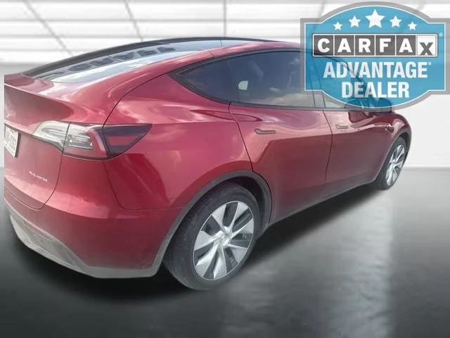 Used 2024  Tesla Long Range image 4